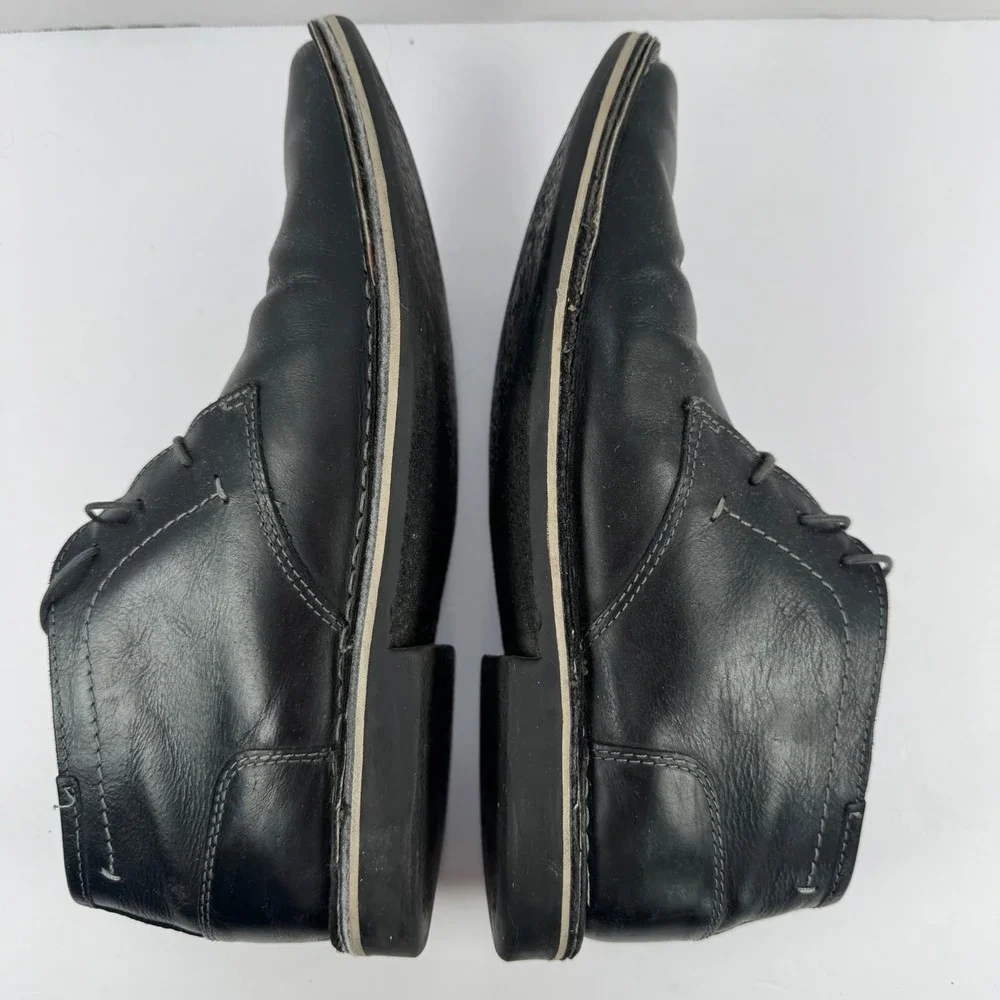 Steve Madden brand steve